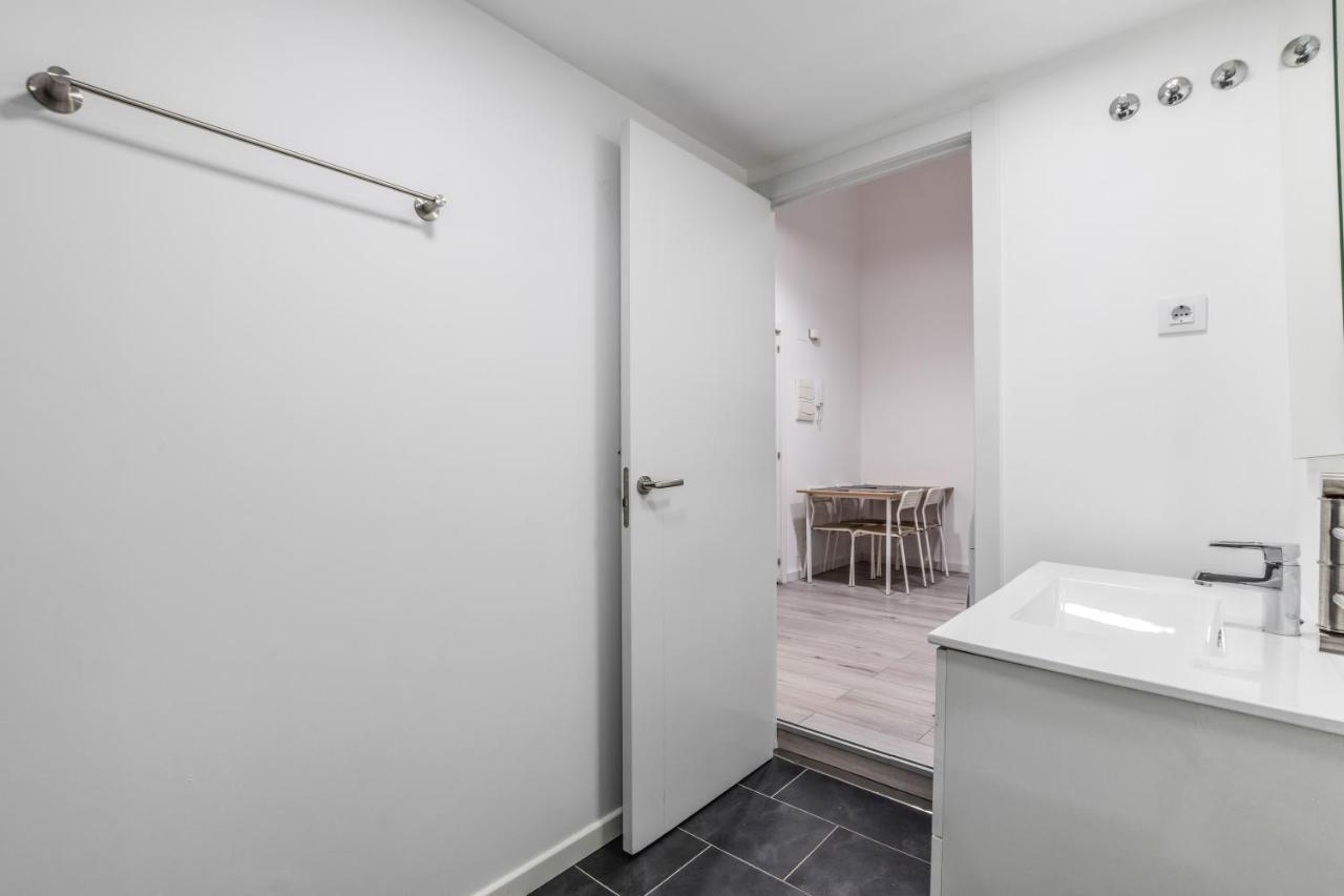 Lofts Business Bernabeu Apartment มาดริด ภายนอก รูปภาพ