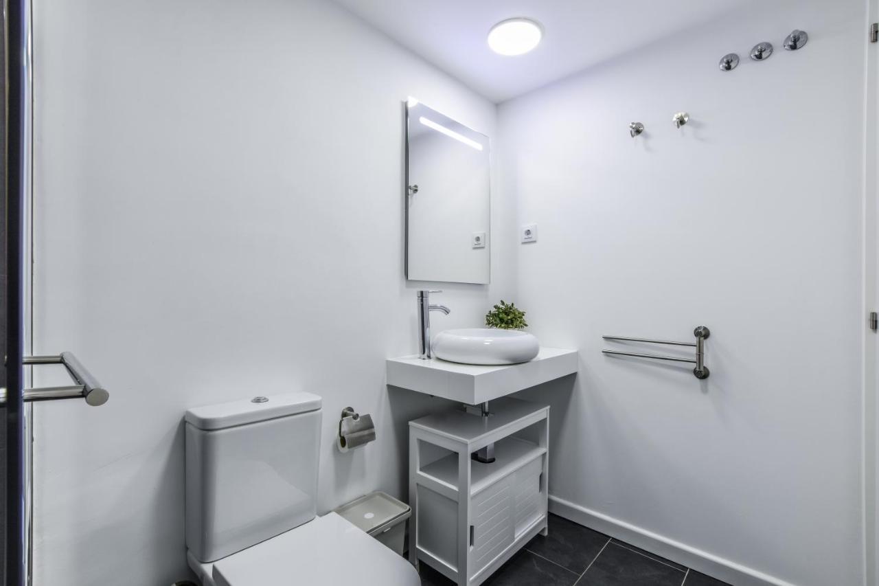 Lofts Business Bernabeu Apartment มาดริด ภายนอก รูปภาพ